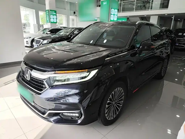 Фотография автомобиля — Honda Avancier