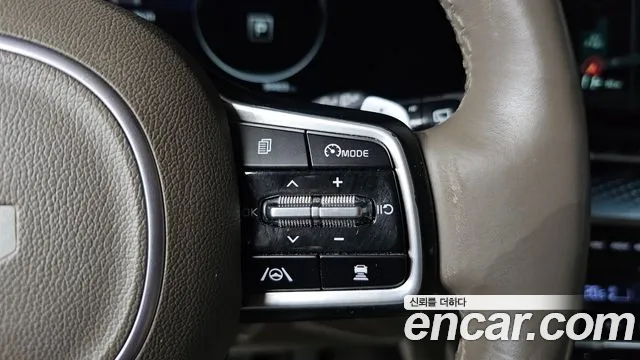 Kia Canival Carnival 4 поколение Бензин 9 мест Hi-Limousine — Фото автомобиля 15