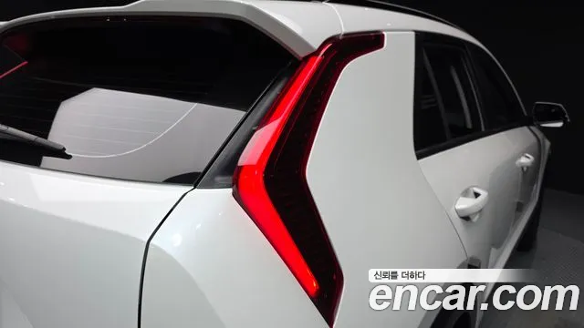 Kia Niro All Niro EV Air — Фото автомобиля 23