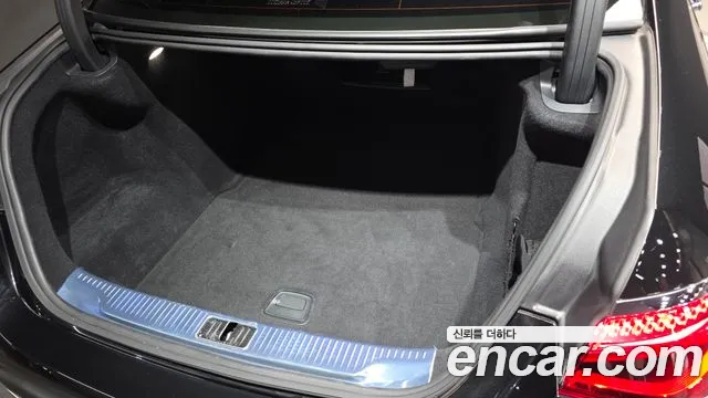 Mercedes-Benz S-Class S-класс W223 — Фото автомобиля 24