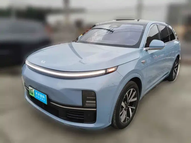 Фотография автомобиля — Li Auto L7