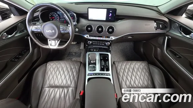 Kia Stinger Meister — Фото автомобиля 10