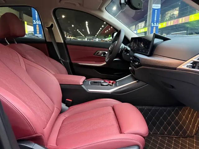 BMW 3 Series — Фото автомобиля 12