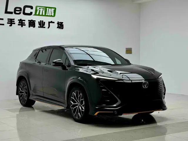 Changan UNI-T — Фото автомобиля 3