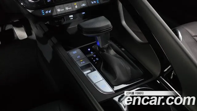 Hyundai Avante CN7 — Фото автомобиля 12