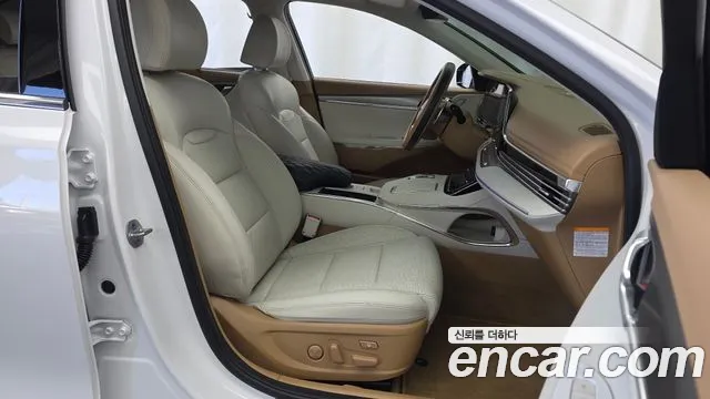 Hyundai Grandeur (New) Hybrid — Фото автомобиля 16
