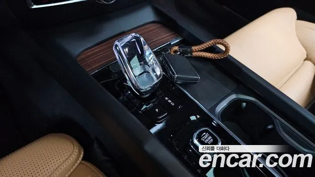 Вольво V60 V60 Cross Country 2 поколение B5 Ultimate AWD — Фото автомобиля 9