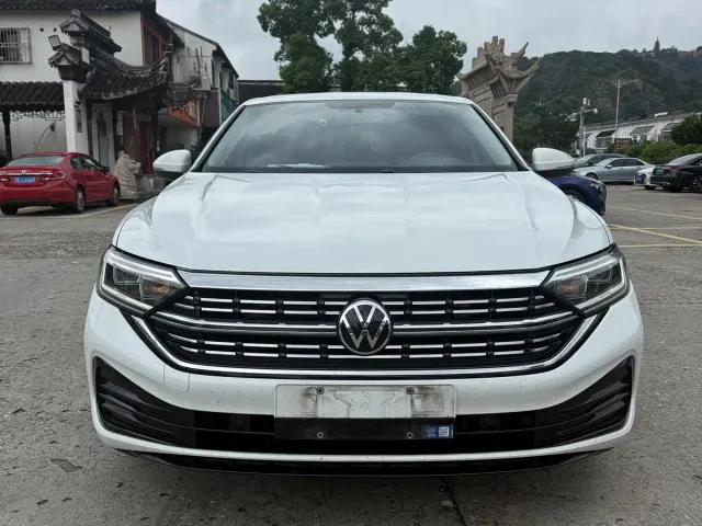 Volkswagen Sagitar — Фото автомобиля 2