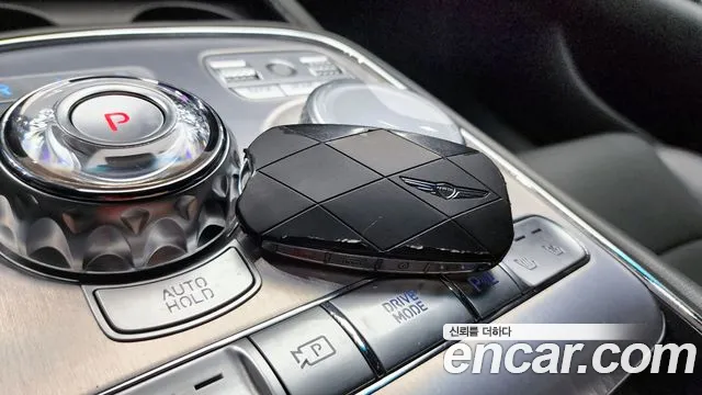 Genesis G90 Бензин 3.5 турбо AWD — Фото автомобиля 26
