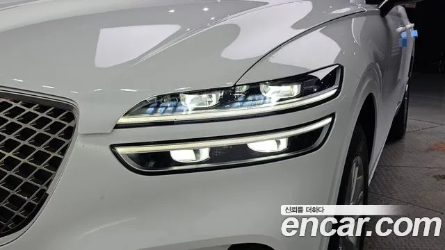 Genesis GV70 — Фото автомобиля 7