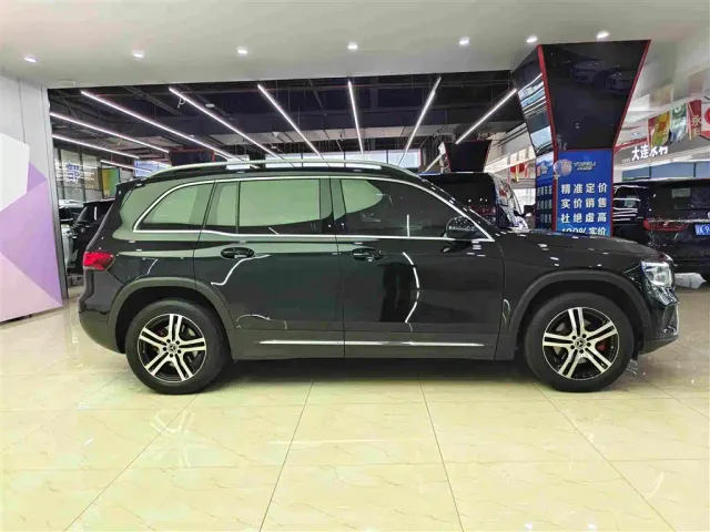 Mercedes-Benz GLB-Class — Фото автомобиля 17