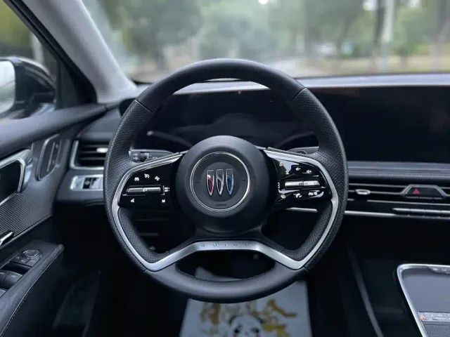 Buick LaCrosse — Фото автомобиля 19