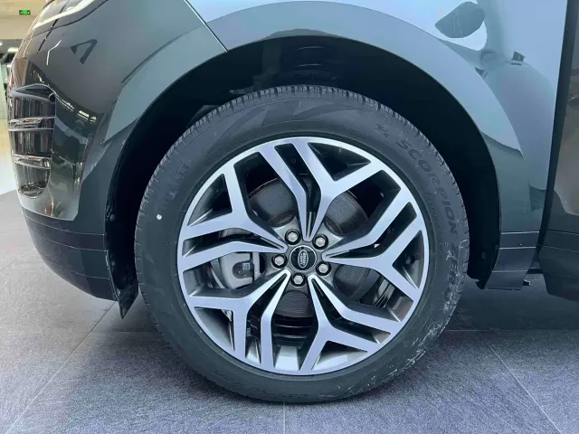 Land Rover Range Rover Evoque — Фото автомобиля 27