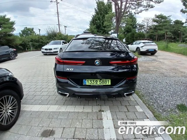 BMW X6 — Фото автомобиля 4