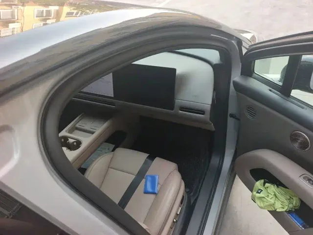 Li Auto i6 — Фото автомобиля 19