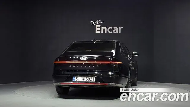 Hyundai Grandeur GN7 — Фото автомобиля 4