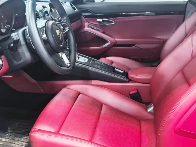 Porsche 718 — Фото автомобиля 6