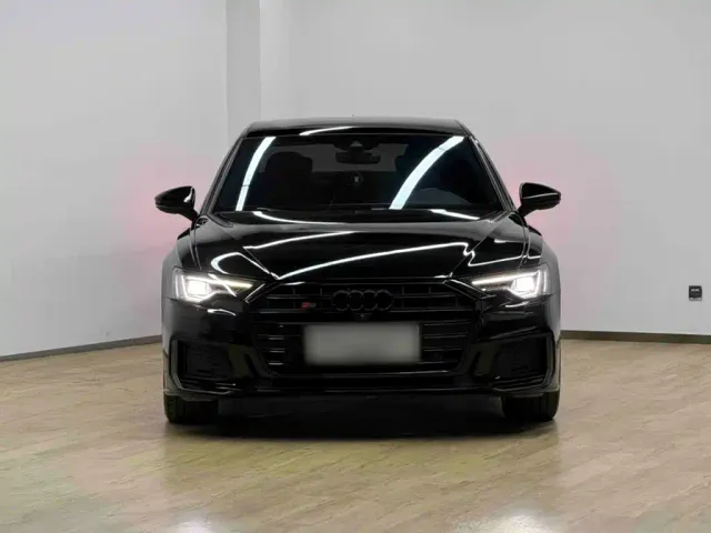 Audi A6L — Фото автомобиля 8