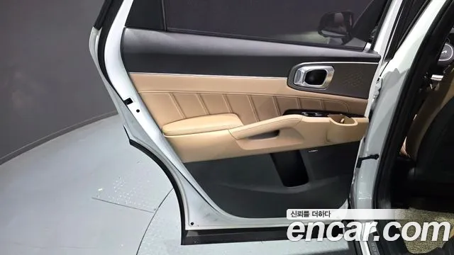 Kia Sorento — Фото автомобиля 14