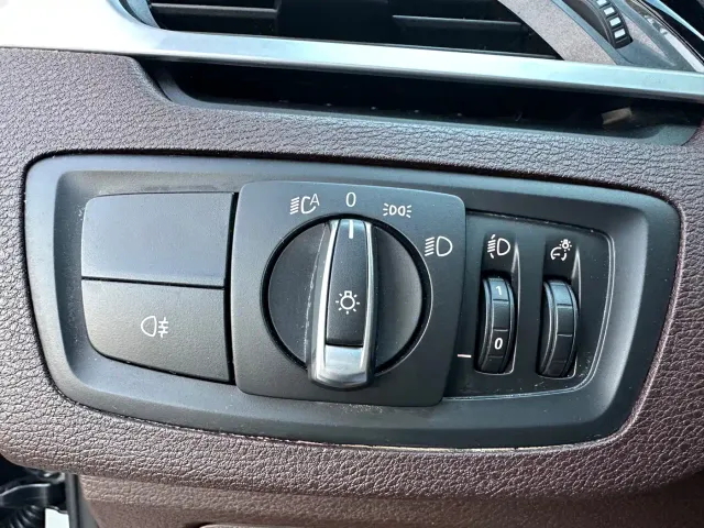 BMW X1 — Фото автомобиля 12