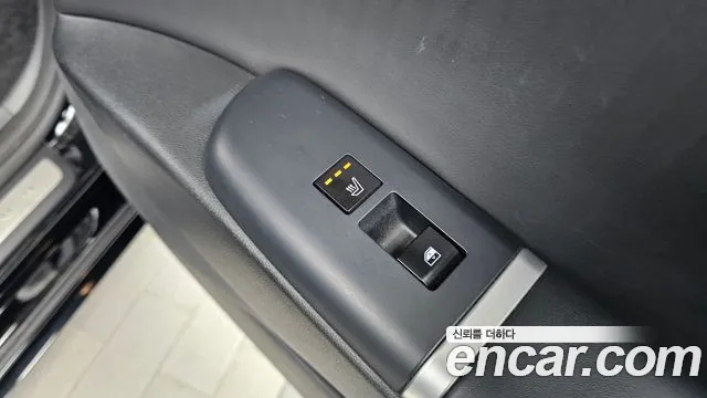 Hyundai Grandeur GN7 — Фото автомобиля 18