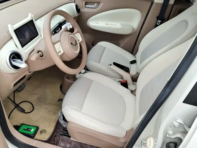 Wuling Hongguang Mini EV — Фото автомобиля 14