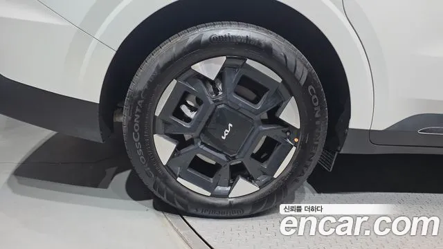 Kia Carnival 4th Gen — Фото автомобиля 5
