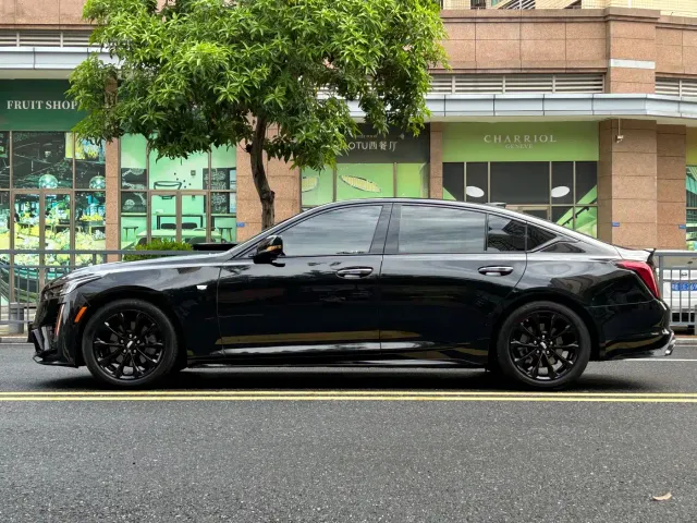 Cadillac CT5 — Фото автомобиля 28