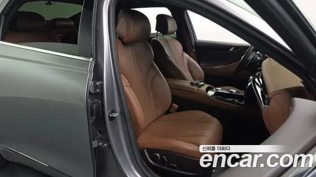 Genesis G80 RG3 — Фото автомобиля 16