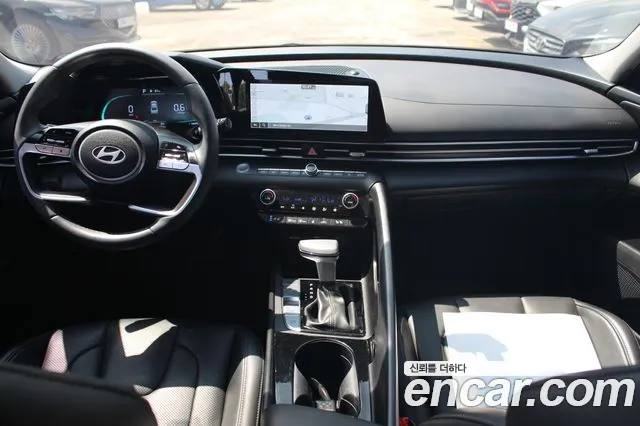 Hyundai AVANTE Новый Avante (CN7) — Фото автомобиля 7