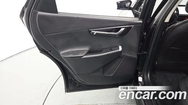 Kia EV6 — Фото автомобиля 14