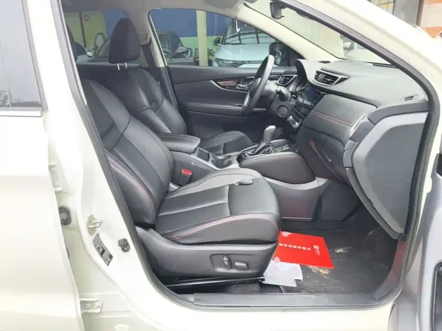 Nissan Qashqai — Фото автомобиля 24