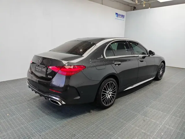 Mercedes-Benz C-Class — Фото автомобиля 6