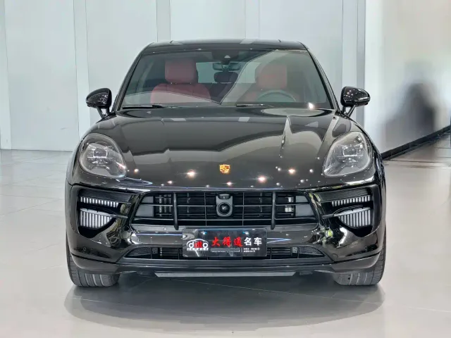 Porsche Macan — Фото автомобиля 2
