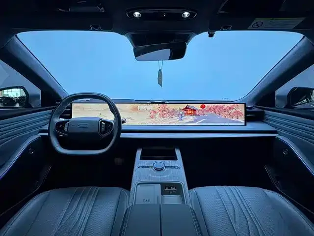Geely Galaxy E8 — Фото автомобиля 3