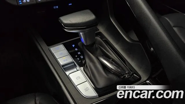 Hyundai AVANTE Новый Avante (CN7) — Фото автомобиля 9
