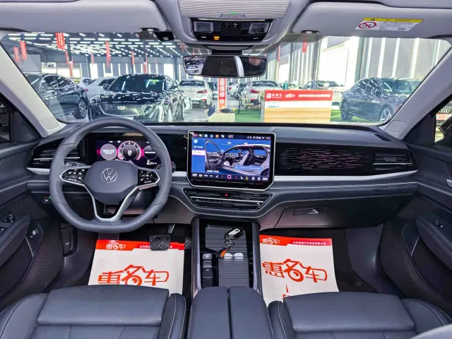 Volkswagen Passat — Фото автомобиля 8