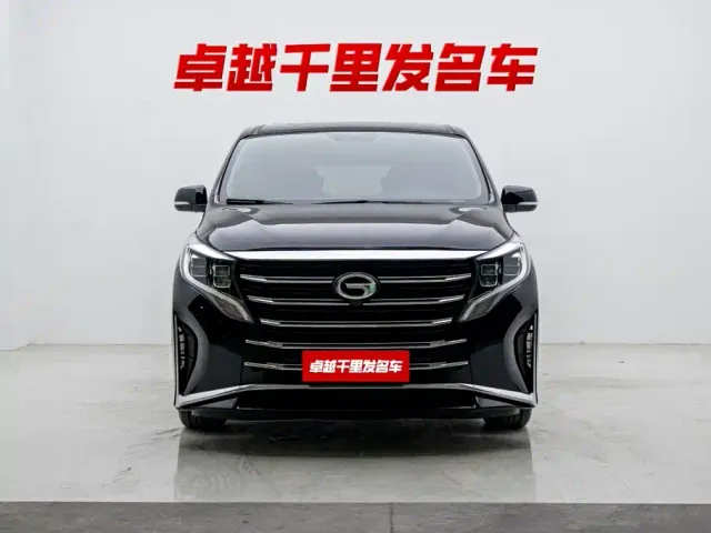 Фотография автомобиля — GAC Trumpchi M8