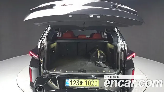 BMW XM — Фото автомобиля 20