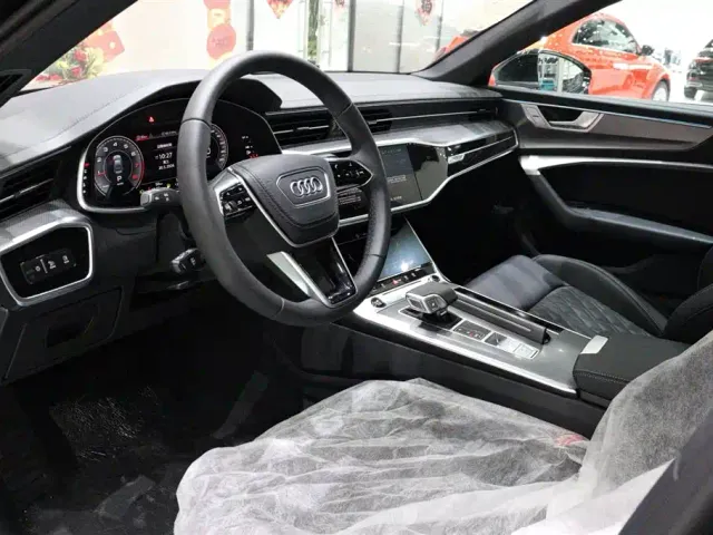 Audi A6L — Фото автомобиля 7