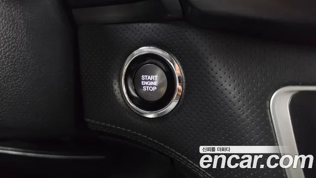 KG_Mobility_Ssangyong Rexton Новый Rexton Sport Дизель 2.2 2WD — Фото автомобиля 26