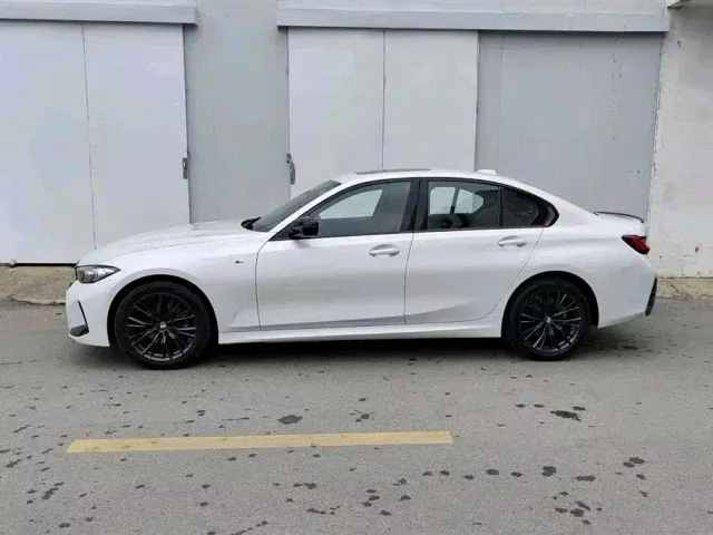 BMW 3 Series — Фото автомобиля 3
