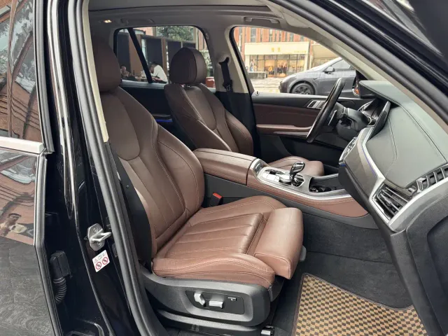 BMW X5 — Фото автомобиля 21