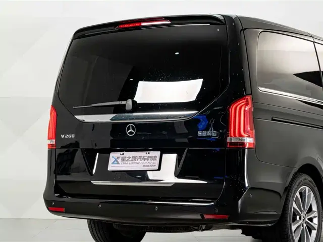 Mercedes-Benz V-Class — Фото автомобиля 7