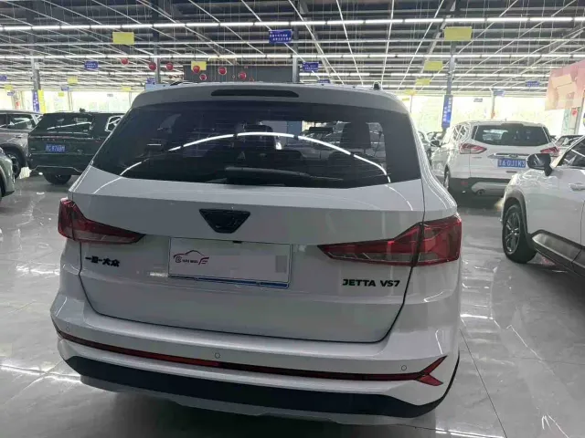 Jetta VS7 — Фото автомобиля 6