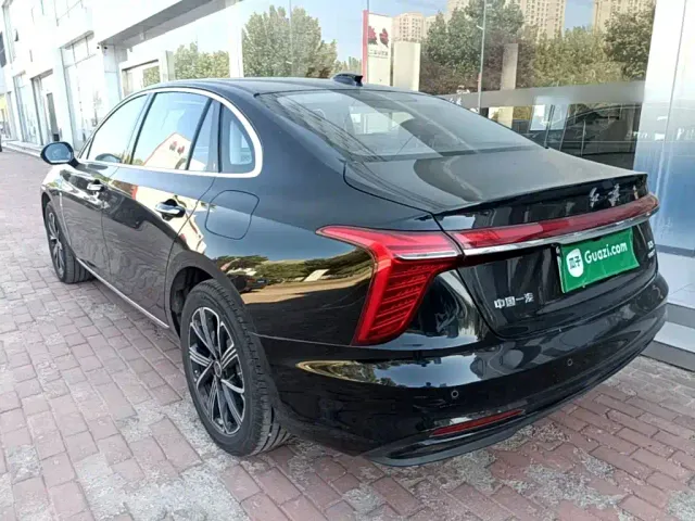 Hongqi H5 PHEV — Фото автомобиля 4