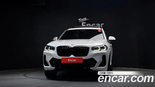 BMW X3 xDrive 20i M Sport Pro — Фото автомобиля 3