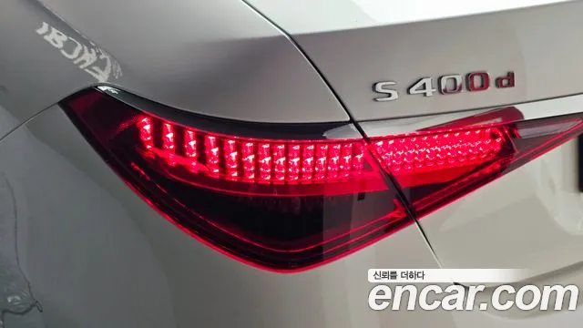 Mercedes-Benz S-Class — Фото автомобиля 23