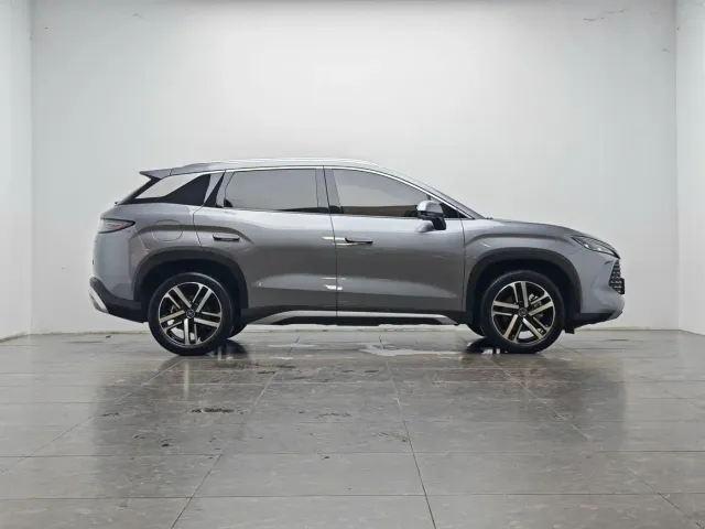 BYD Song L DM-i — Фото автомобиля 11