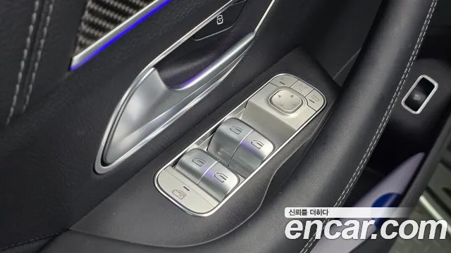 Mercedes-Benz GLE-Class — Фото автомобиля 30